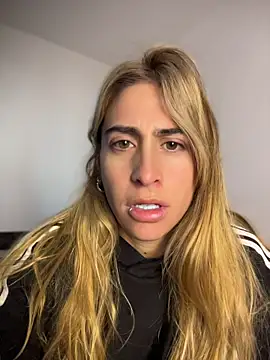 NicoleWilder online show from 07-06-26, 12:23