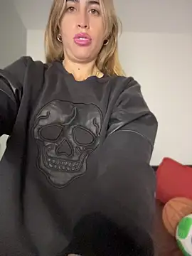 NicoleWilder online show from 07-09-26, 09:21