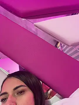  Melany Martinez online show from 06-20-26, 10:04