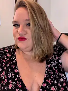 Jonesinjil online show from 06-21-26, 11:54