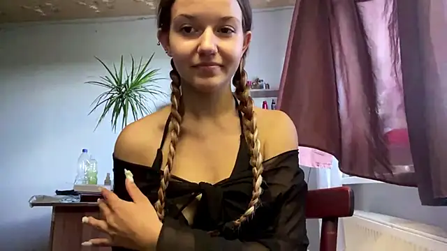 AuroraQT online show from 07-29-26, 12:37