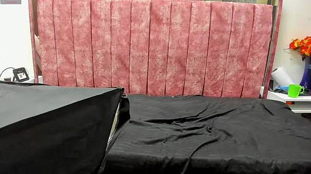 Madonna78couple online show from 06-12-26, 07:00
