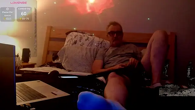 KinkyStacheDaddy online show from 07-20-26, 06:10