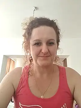 KarinaFlower99 online show from 06-16-26, 04:18