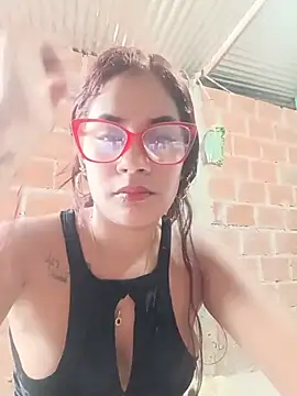 dulce amber21 online show from 06-25-26, 12:21
