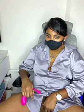 I am amisha online show from 06-11-26, 09:34
