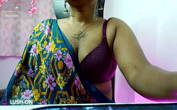 Snapshot of I_am_amisha chatting on 06-14-26, 05:19 I am amisha online show from 06-14-26, 05:19
