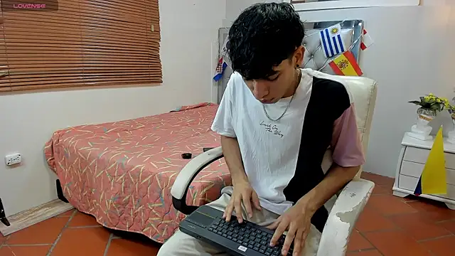 Jake Falcon online show from 07-16-26, 11:29