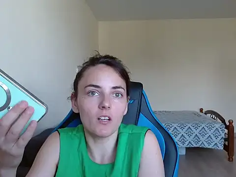 OliviaTheS online show from 06-27-26, 09:26