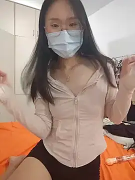xiaomin666 online show from 07-13-26, 04:06