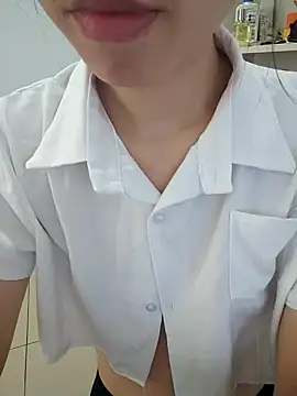 xiaomin666 online show from 07-08-26, 07:42