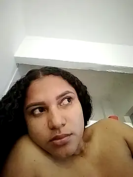 LiaRose-1 online show from 06-11-26, 03:09
