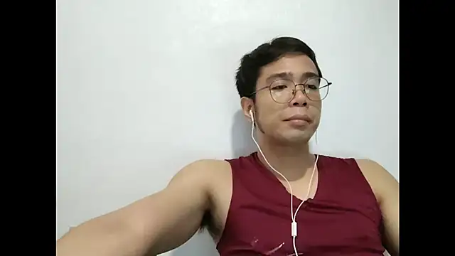Snapshot of AsianMaster chatting on 06-19-26, 10:43 AsianMaster online show from 06-19-26, 10:43