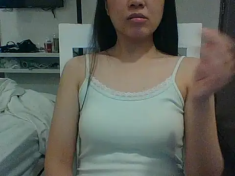 Snapshot of -Sunsun- chatting on 06-11-26, 10:23 -Sunsun- online show from 06-11-26, 10:23