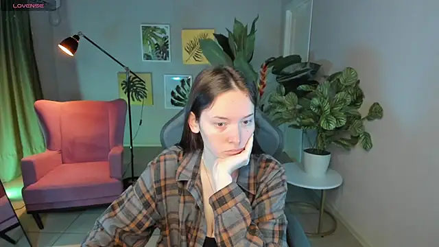 Eva Leeee online show from 06-29-26, 05:03