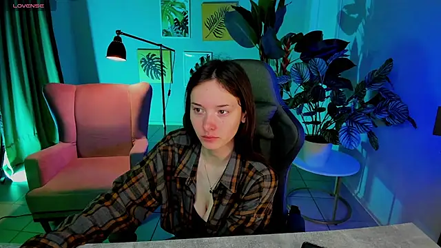 Eva Leeee online show from 06-23-26, 05:16