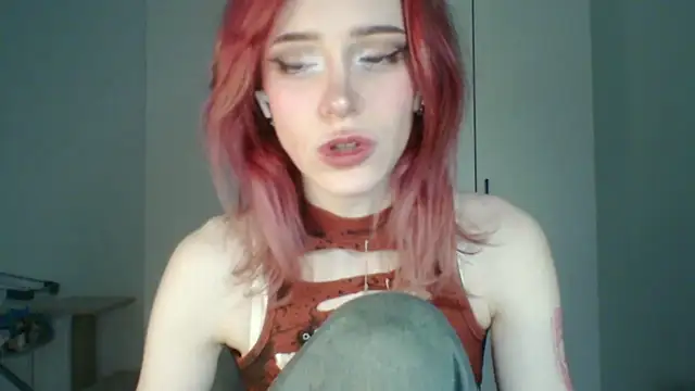 Snapshot of KayleneWesterberg chatting on 07-12-26, 03:02 KayleneWesterberg online show from 07-12-26, 03:02