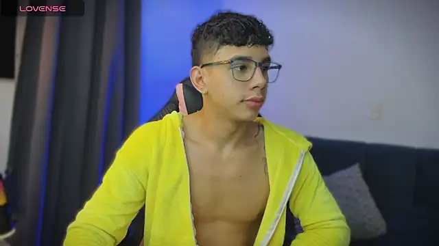 andy cute22 online show from 07-17-26, 01:36