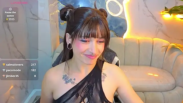 Snapshot of Lily_Tx chatting on 07-28-26, 04:50 Lily Tx online show from 07-28-26, 04:50