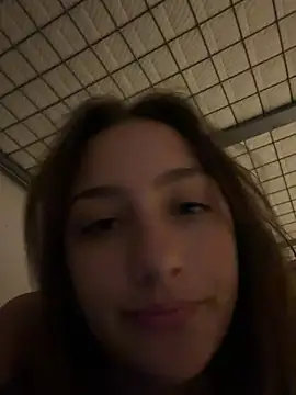 Violet Velvet online show from 06-25-26, 05:07