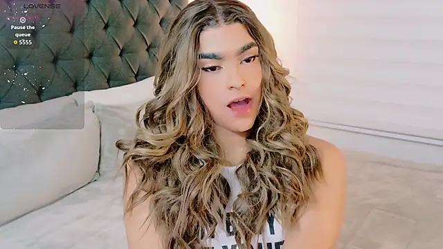 Scarlethvhonparker online show from 10-07-25, 01:06