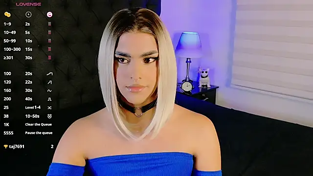 Scarlethvhonparker online show from 04-24-26, 03:30