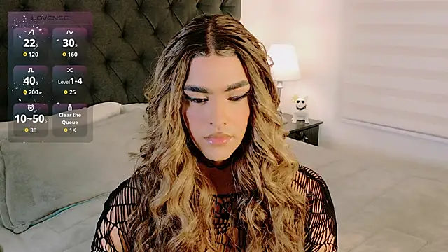 Scarlethvhonparker online show from 04-12-26, 11:41