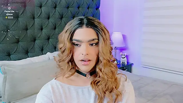 Scarlethvhonparker online show from 03-23-26, 12:00