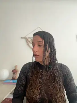 SOPHIA VELMONT online show from 06-12-26, 01:09