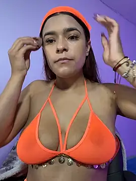 Snapshot of catalina_rios1 chatting on 06-26-26, 02:50 catalina rios1 online show from 06-26-26, 02:50