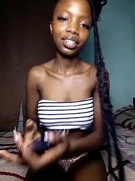 Snapshot of Sexyie_lynne chatting on 07-23-26, 11:44 Sexyie lynne online show from 07-23-26, 11:44