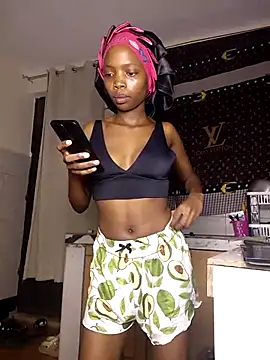 Snapshot of Sexyie_lynne chatting on 07-04-26, 11:20 Sexyie lynne online show from 07-04-26, 11:20
