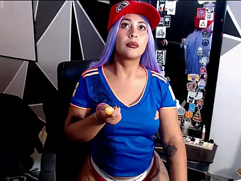 l0la-velvet online show from 06-11-26, 09:23