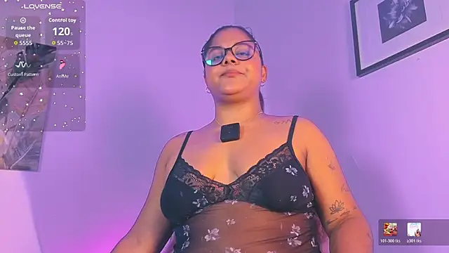 Snapshot of Chelseea_bluey chatting on 07-17-26, 03:04 Chelseea bluey online show from 07-17-26, 03:04