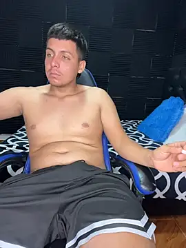 Dann 007 online show from 07-10-26, 04:01
