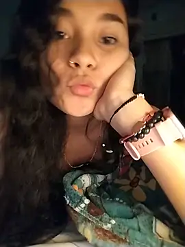 Kittyytinaa online show from 06-18-26, 02:43