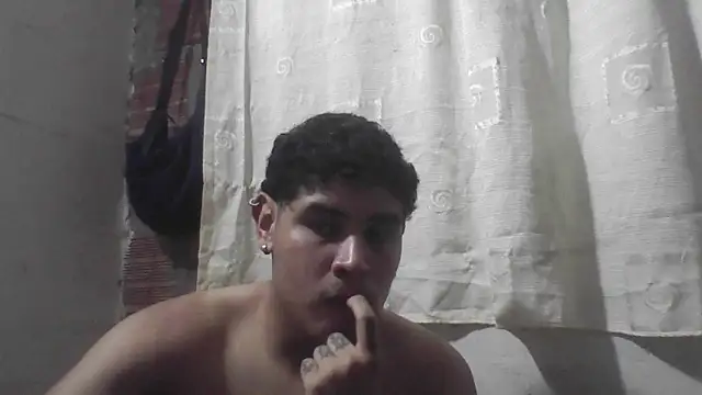 Snapshot of mr-papu69 chatting on 06-30-26, 10:10 mr-papu69 online show from 06-30-26, 10:10
