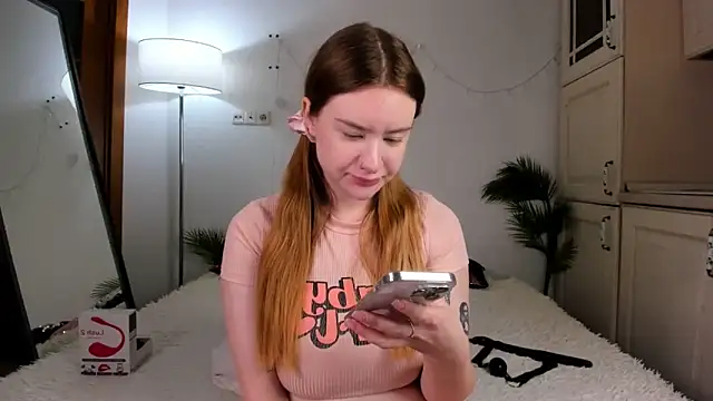 SonyaBabyn online show from 03-19-25, 01:07