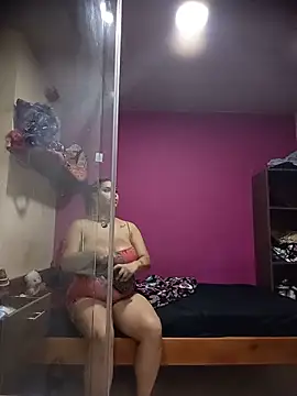 Camila hott 11 online show from 06-12-26, 05:32