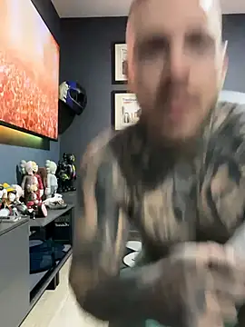 ThomasHells online show from 07-24-26, 03:13