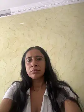 paolaqueenxx online show from 06-16-26, 05:24