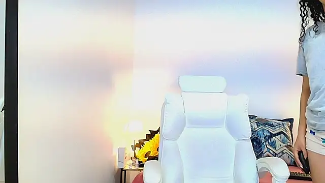 Isabella Sophia19 online show from 07-10-26, 10:48