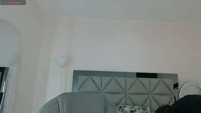 lily mendoza online show from 06-27-26, 07:31
