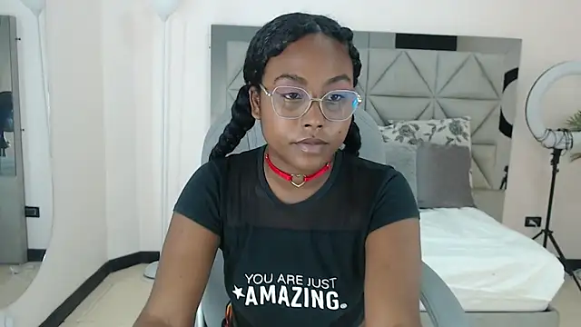 lily mendoza online show from 07-09-26, 07:35