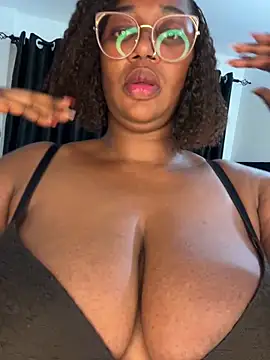 Honeylust26 online show from 06-18-26, 11:59