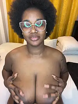 Honeylust26 online show from 07-28-26, 03:21