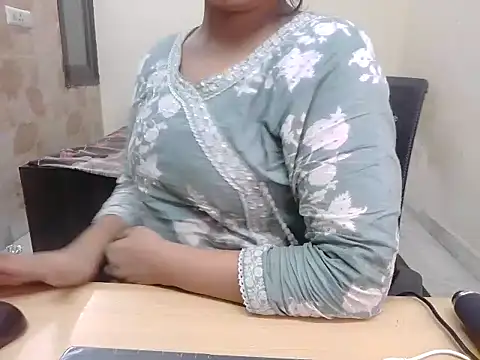 Bold-Divya1 online show from 07-26-26, 06:26