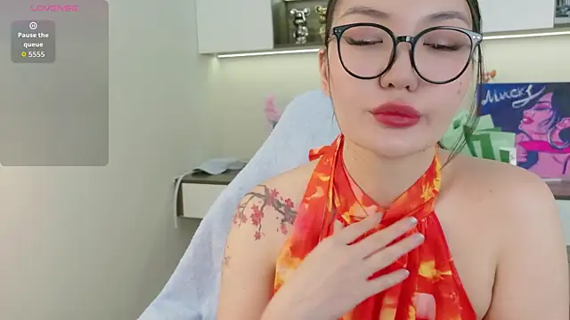 sakuraclover online show from 07-24-26, 01:45
