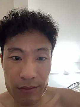 Snapshot of Mr_iphone11 chatting on 07-28-26, 04:05 Mr iphone11 online show from 07-28-26, 04:05