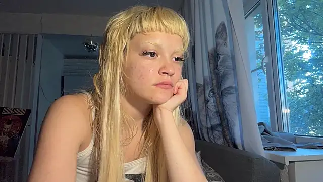 FreedaDeloach online show from 07-19-26, 03:31